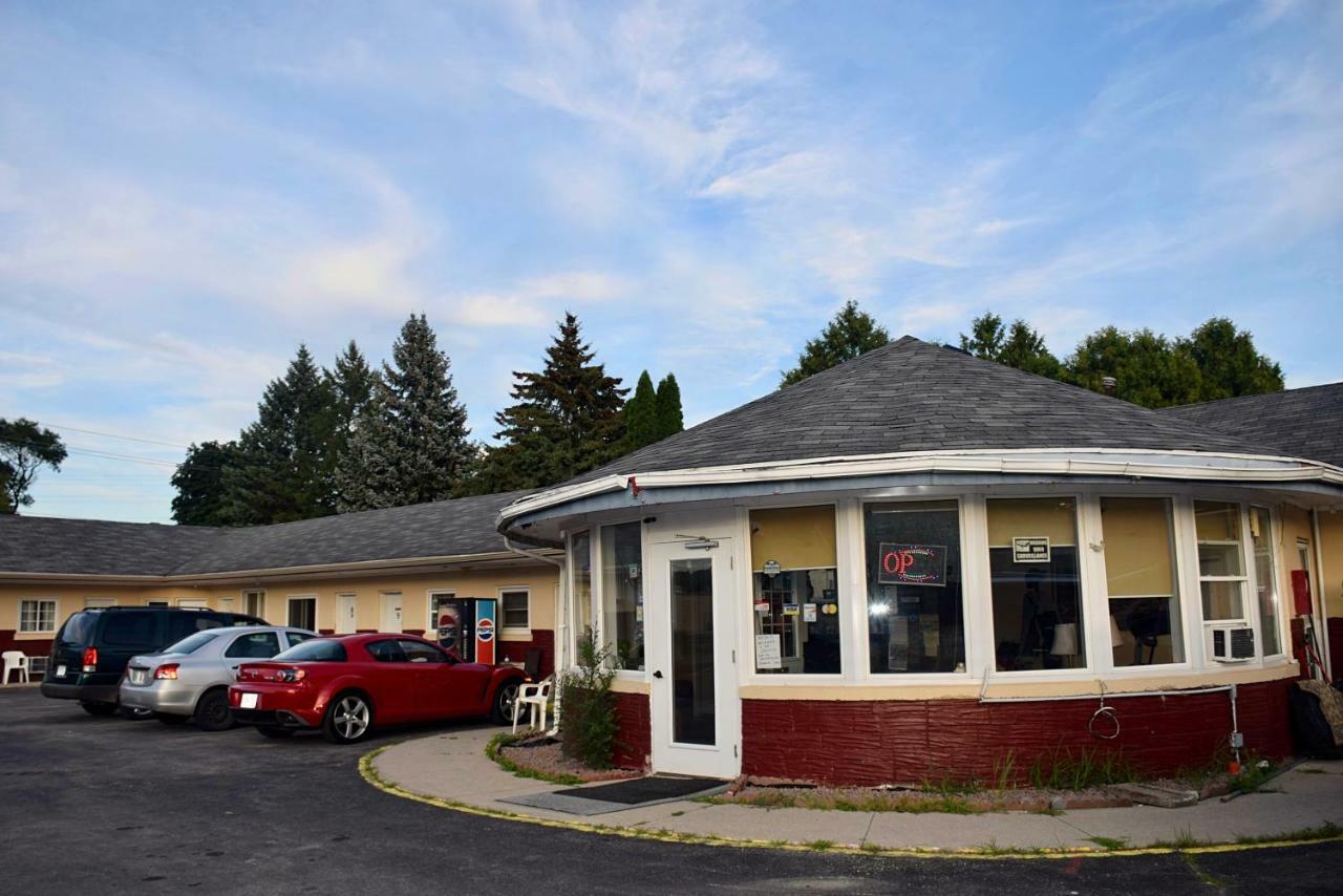 Kent Motel Chatham-Kent Екстериор снимка